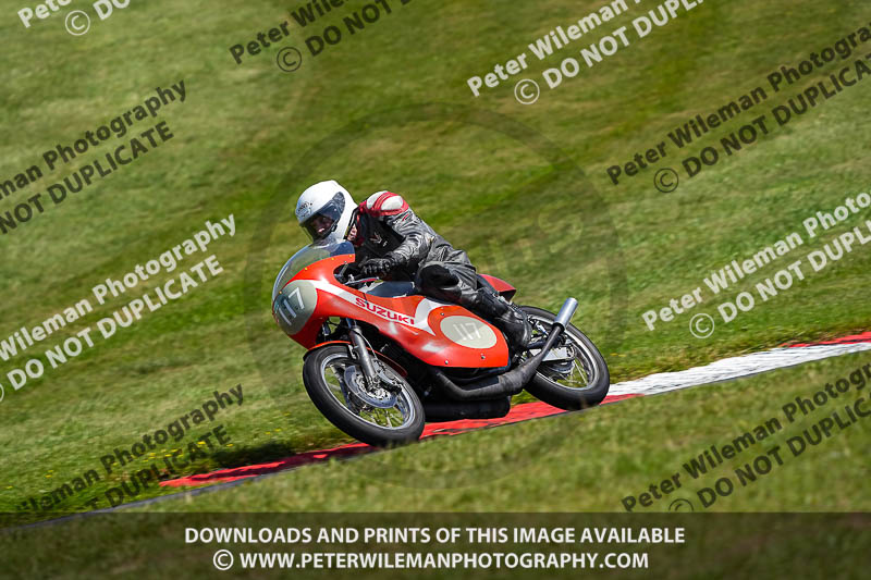 Vintage motorcycle club;eventdigitalimages;mallory park;mallory park trackday photographs;no limits trackdays;peter wileman photography;trackday digital images;trackday photos;vmcc festival 1000 bikes photographs